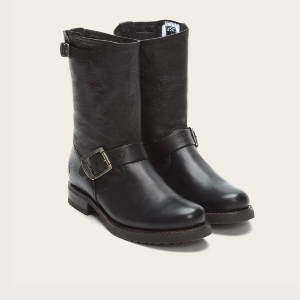 Frye Veronica Short boots